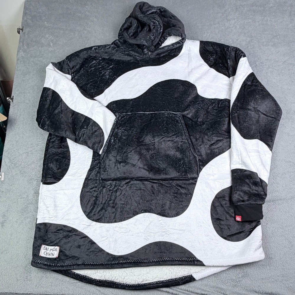 Chick-fil-A Authentic Originals Cow Print Sherpa Wearable Blanket Hoodie OS